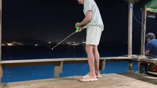 Ночная ловля кальмара у Нёнли, Куинён: короткий переход и ужин на воде