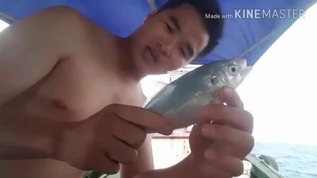 Морская рыбалка у островов Кото: первый выход на деревянной лодке