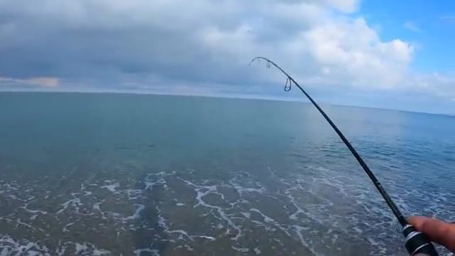 Последнее утро отпуска в Алахадзы: барабуля и морской карась на микроджиг