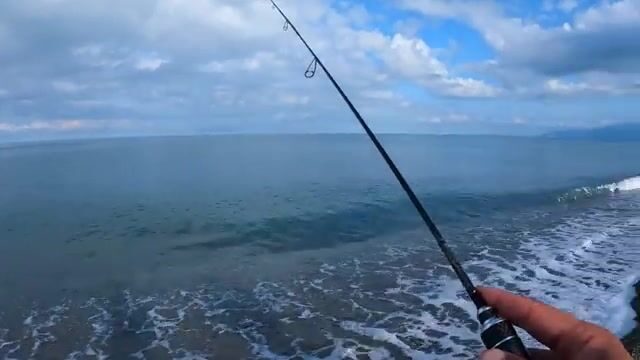 Последнее утро отпуска в Алахадзы: барабуля и морской карась на микроджиг