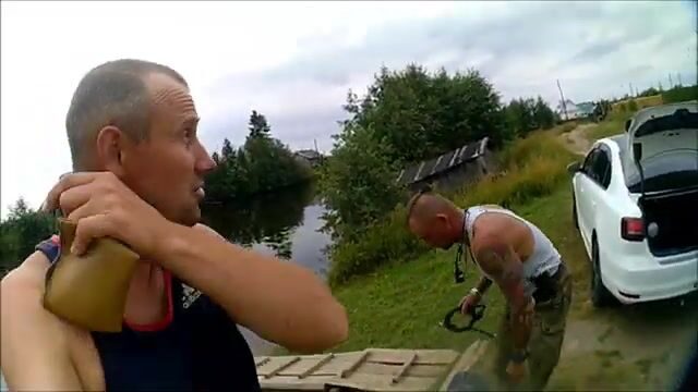 Окунь и щука на Онежском озере в июле: рыбалка на джиг среди травы и поиск хищника у свала