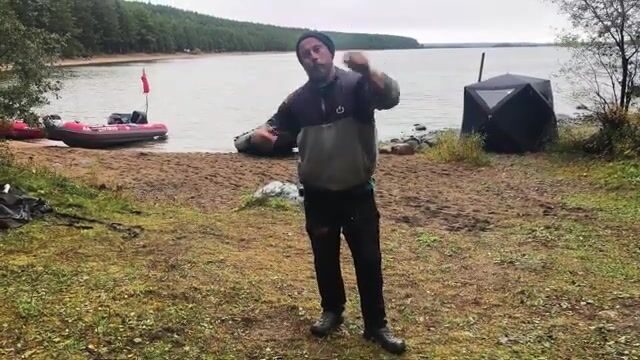 Закрытие сезона на Онежском озере у Толвуи: троллинг, островной лагерь и щука в конце поездки