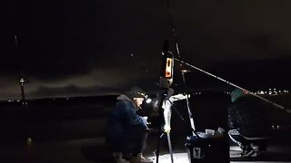 Ночная рыбалка на пляже Лас-Тоскас в Уругвае: переезд по берегу и почти 30 рыб