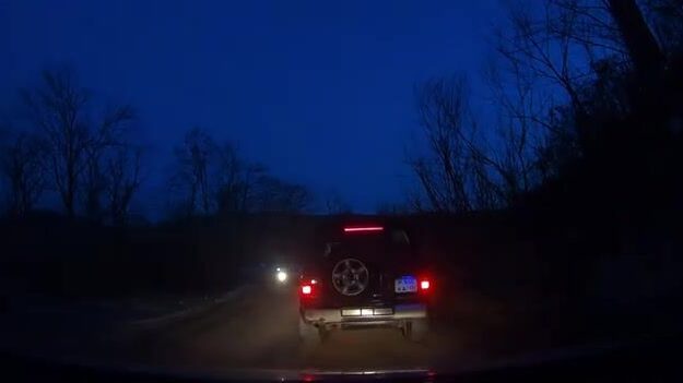Навага в бухте Труда на Русском острове: палатка на льду, морской червь и ужин после рыбалки