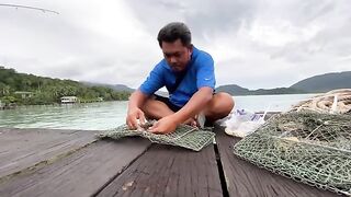 Ночевка у воды и рыбалка возле комнаты в Салак-Пхете на Ко Чанге во время дождливого сезона