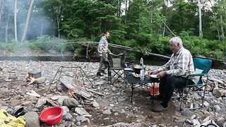 За июньским хариусом с ночевкой на таежной реке Приморья и спуском от размытой лесной дороги