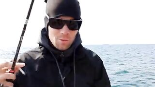Спиннинг с городского пирса во Владивостоке: майские бычки на легкие приманки в Японском море