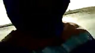 Первая крупная щука на плотвичку со льда в Наркунах в Беларуси и осмотр рыбы без взвешивания