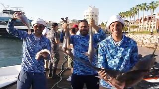Четвертый открытый рыболовный турнир в Акабе с арабскими командами и ужином из общего улова