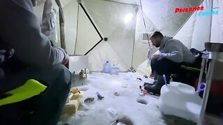 Подледная навага и корюшка в Унской губе с поездкой на снегоходе и возвращением до ухода воды