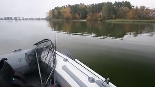 Первый выход с эхолотом на Минское море в поисках сома и хищника до вечернего троллинга