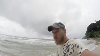 Со своим спиннингом на скалы Ко Чанга за небольшой морской рыбой и ночью на поиски крабов