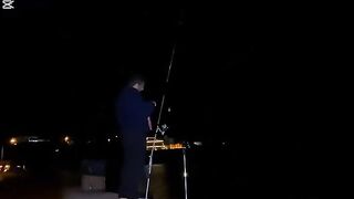 Береговая рыбалка в Дальяне у Чешме: донная оснастка, моллюск на крючке и морской карась