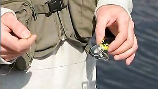 Весной за азовским бычком на лодках из Кирилловки с подсказками хозяина базы «Бомба» о глинистом дне