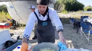 По удаленным рекам Камчатки на вертолете с первыми лососевыми рыбалками и обедом из свежего улова