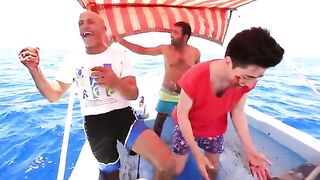 Рыбалка из Акабы в Иордании: выход на Красное море, разговоры с экипажем и радость от улова