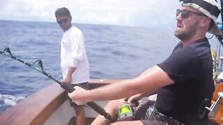 Дальний выход к FAD из Кепоса: грозы на переходе и напряженная рыбалка на крупную морскую рыбу