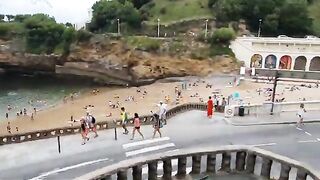 Рыбалка и прогулки у Биаррица во французской Стране Басков: черви для наживки и рыба у воды