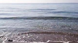 Утренняя береговая рыбалка у Соли в Мерсине на турецком Средиземноморье и отпускание части улова
