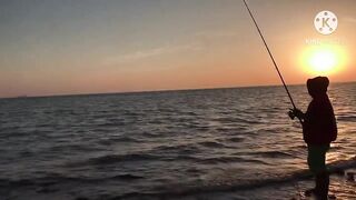 Al Ruwais, Qatar — fishing time: рабочие точки у мола