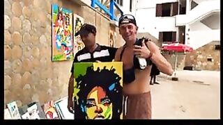 Taghazout по-настоящему: рыбалка и серфинг делят одну бухту