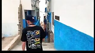 Taghazout по-настоящему: рыбалка и серфинг делят одну бухту