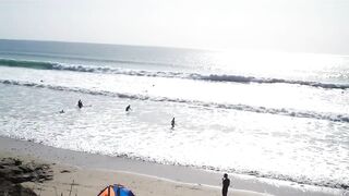 Taghazout fishing village - вид на бухту и точки у камней