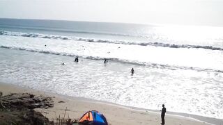 Taghazout fishing village - вид на бухту и точки у камней