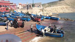 Imsouane: лодки на песок и короткая рыбалка у волнореза