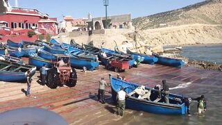 Imsouane: лодки на песок и короткая рыбалка у волнореза