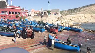 Imsouane: лодки на песок и короткая рыбалка у волнореза