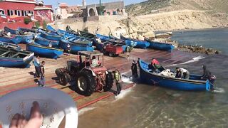 Imsouane: лодки на песок и короткая рыбалка у волнореза