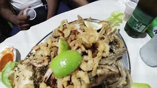 Танжер, порт: плато из морепродуктов и рыбалка у волнореза