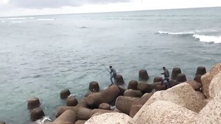 Asilah: где тут морская рыбалка у пирса туристу?