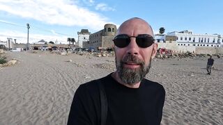 Asilah, Morocco - приморский променад и рыбалка на закате