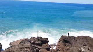 Larache, Morocco - июльская рыбалка у устья реки