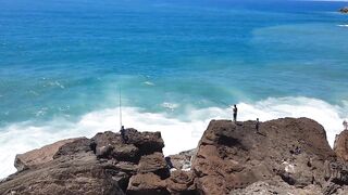 Larache, Morocco - июльская рыбалка у устья реки