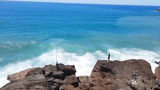 Larache, Morocco - июльская рыбалка у устья реки