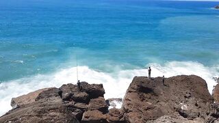 Larache, Morocco - июльская рыбалка у устья реки