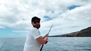 Мы могли погибнуть - рыбалка в шторм у скал: стоило ли рисковать?