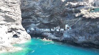 La Palma, Cueva de Candelaria — рыбацкая пещера и береговая рыбалка