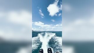 Flic en Flac — дельфины у кромки: влияет ли это на рыбалку у берега?