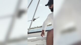 Flic en Flac — дельфины у кромки: влияет ли это на рыбалку у берега?