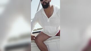 Flic en Flac — дельфины у кромки: влияет ли это на рыбалку у берега?