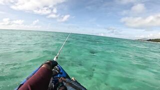Le Morne kayak fishing: каяк, прилив и дорожка по кромке рифа