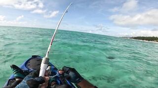 Le Morne kayak fishing: каяк, прилив и дорожка по кромке рифа