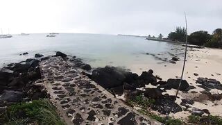 Trou aux Biches — shore casting, эпизод 3: сменить ли поводок?