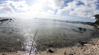 Trou aux Biches — легкий способ на тревалли: морская рыбалка в прибое