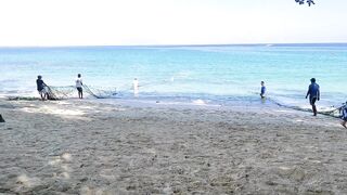 Beau Vallon, Mahé — снасти для пляжа: донка или пилькер?