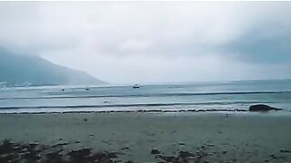 Beau Vallon под дождём — клюёт ли при смене погоды?